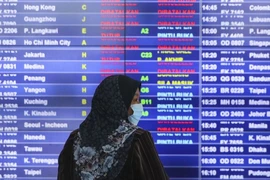 Malaysia cấm du khách nhập cảnh, cấm công dân ra nước ngoài. Ảnh: EPA