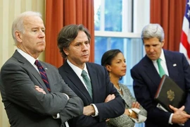 Chính phủ ông Biden tạm ngưng bán vũ khí nhiều nước Trung Đông