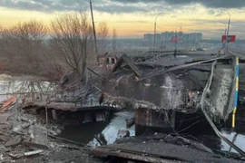 Chiến sự Nga-Ukraine lúc này: Nga kiên trì tiến về Kiev, Ukraine quyết tâm chặn