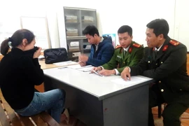 Bị phạt vì tung tin 'người Trung Quốc lăn ra tại công ty'