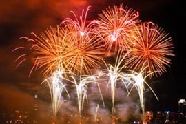 Khánh Hòa bắn pháo hoa trên biển 15 phút đón năm mới 2023