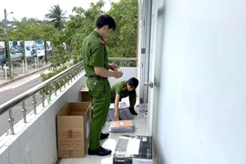 Đăng kiểm viên và giám đốc HTX vận tải ở Khánh Hòa bị bắt