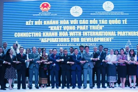 Khánh Hòa giới thiệu tiềm năng, lợi thế với đối tác nước ngoài