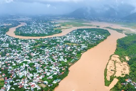 Hồ Suối Dầu xả lũ, nhiều khu vực ở Nha Trang có nguy cơ ngập lụt