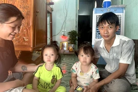 Căn cứ để VKS đề nghị miễn chấp hành án đối với người chồng giao cấu vợ khi vợ chưa đủ 16 tuổi