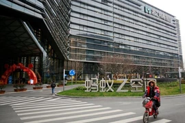 Logo của Mybank, một nhà cho vay trực tuyến thuộc Alibaba ở Trung Quốc - Ảnh: Reuters