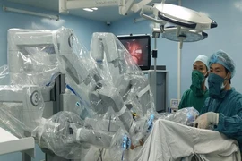 Phẫu thuật nội soi bằng robot ở BV Bình Dân