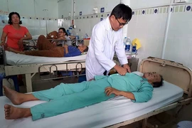 BV trả về, đang lo hậu sự bỗng cụ ông tỉnh dậy