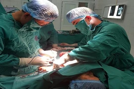 Điều trị thành công ung thư vú cho cụ bà tuổi 92