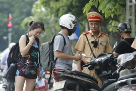 Trang bị camera gắn ngực siêu nhỏ cho CSGT