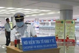 Cả nước đồng loạt yêu cầu khai báo y tế ngăn chặn virus Corona