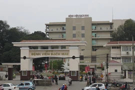 Y bác sĩ BV Bạch Mai cách ly tại khách sạn Mường Thanh