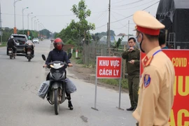 Bà bầu bị vỡ thai ngoài tử cung tại ổ dịch Hạ Lôi 