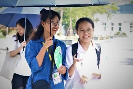 Đề thi Toán lớp 10 Hà Nội: Đề vừa sức, không quá khó