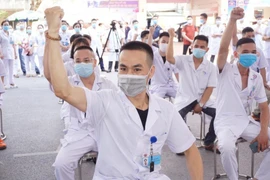 Quảng Ninh, Phú Thọ chi viện hơn 100 y bác sĩ cho tâm dịch Bắc Giang