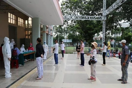 Sáng 19-7: thêm 2.015 ca mắc, TP.HCM, Đồng Nai, Bình Dương vẫn là điểm nóng