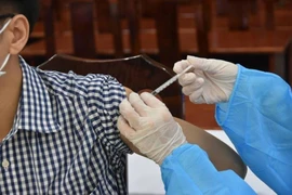Tuyển tình nguyện viên thử nghiệm vaccine COVID-19 thứ 3 do Việt Nam sản xuất