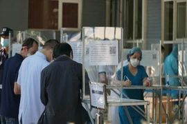 Tối 11-10 thêm 3.617 ca mắc COVID-19