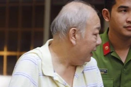 Việt kiều Pháp phạm tội trộm cắp hầu tòa sau 15 năm lẩn trốn