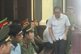 Phạm Công Danh trả 5 khoản lãi khi vay tiền nhóm Trần Ngọc Bích 