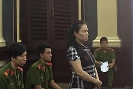 Bị cáo mời 4 luật sư, chỉ... 1 người có mặt