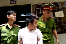 Bắt tại tòa kẻ rao bán động vật hoang dã trên Facebook