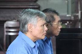 Hai sếp tham ô “dùng tiền thế mạng” không thoát án tử