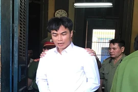 Tử hình kẻ thua bạc giết bạn gái cũ 