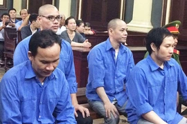 Lừa bán gian hàng ảo qua mạng, bộ sậu công ty lãnh án