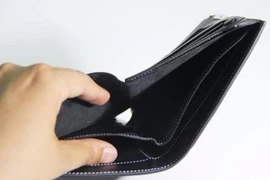 Cướp bóp không tiền, bồi thường 53 triệu đồng