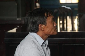 Ra quyết định trái luật, một chấp hành viên lãnh án