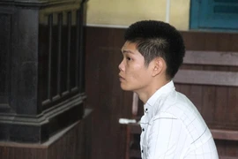 Giăng bẫy điện phòng thân, cha giết chết con trai 