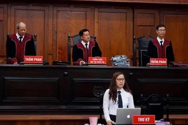 Ấn định ngày xử phúc thẩm vụ ly hôn vợ chồng Trung Nguyên