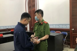 Thanh niên phạm tội chuyên nghiệp bằng tiền âm phủ