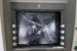 Vào tù vì phá dây điện trụ ATM và trụ điện
