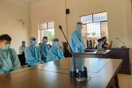 Leo rào vào trường học gây án vì tin nhắn trên Facebook