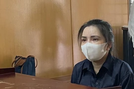 Hứa giải bùa cho chị họ bị bạn trai chia tay, chiếm đoạt hơn 24 tỉ đồng