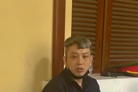 Giám đốc công ty vận tải lừa thuê hàng chục xe ô tô giá cao