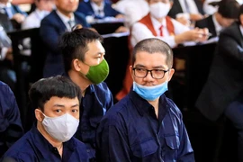 Vụ Alibaba: Nữ nhân viên đập phá xe đoàn cưỡng chế tiếp tục hầu toà vì giúp sức lừa đảo