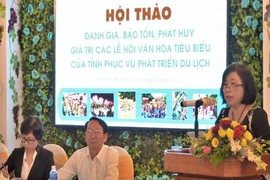 Du khách tới Bình Thuận nhiều khi... chỉ để cho biết