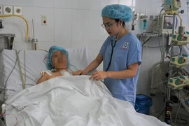 Thoát chết vì người nhà đồng ý phẫu thuật vào phút cuối