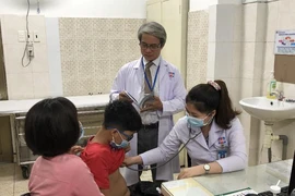 Tầm soát miễn phí trẻ chậm tăng trưởng chiều cao