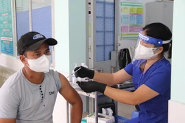 TP.HCM đề nghị rà soát, tiêm mũi 2 đúng thời gian cho dân