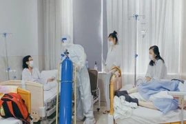 Cơ sở tư nhân điều trị COVID-19 ở TPHCM được thu phí ra sao? 
