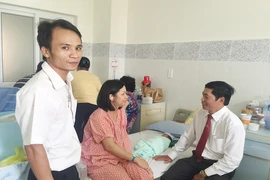 Lái xe Vinasun đỡ đẻ thành công cho sản phụ giữa đêm khuya