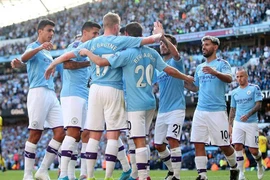 Man. City một mình về đích, top 4 vẫn còn rất căng