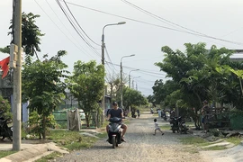 Đường chờ lún gần 10 năm chưa làm xong
