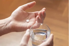 Vaccine COVID-19 dạng viên uống - thêm vũ khí chặn dịch