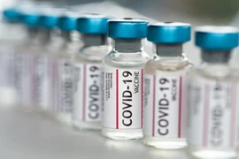 Thế nào là trường hợp cấp bách để cấp phép vaccine phòng dịch COVID-19?