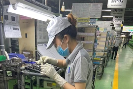 Cần có kế hoạch đón người lao động để phục hồi sản xuất